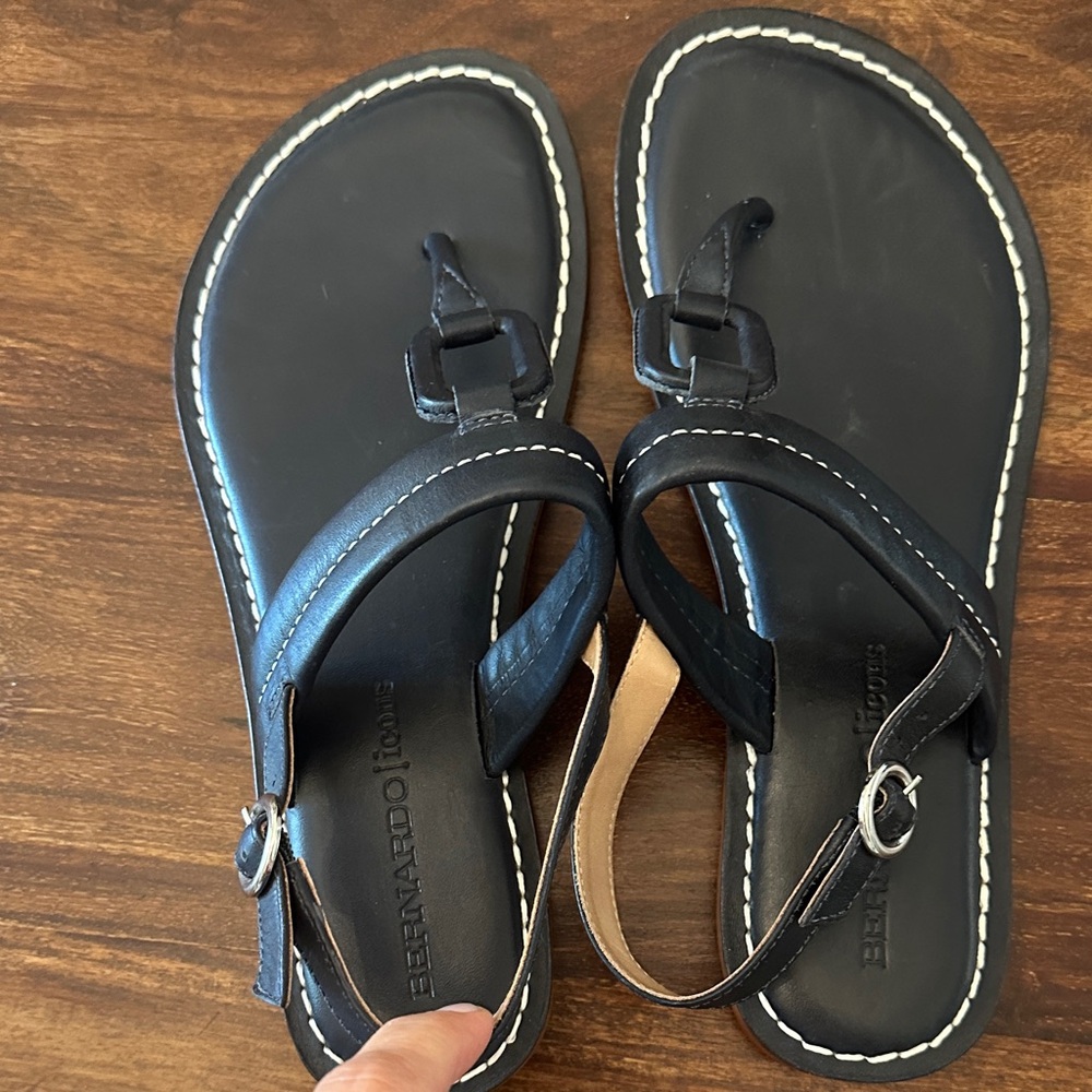 Bernardo Navy  Leather Sandals